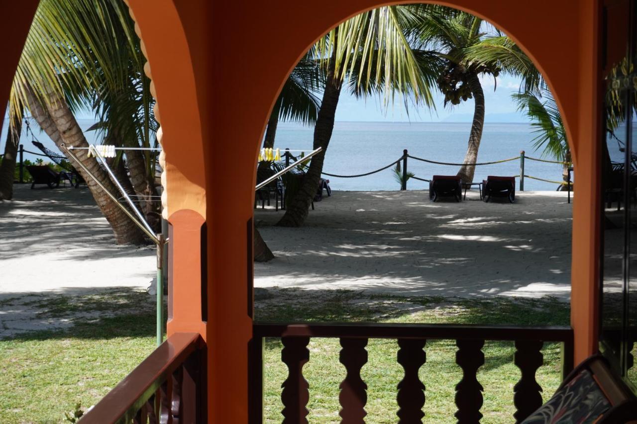 Anse Kerlan Beach Chalets מראה חיצוני תמונה