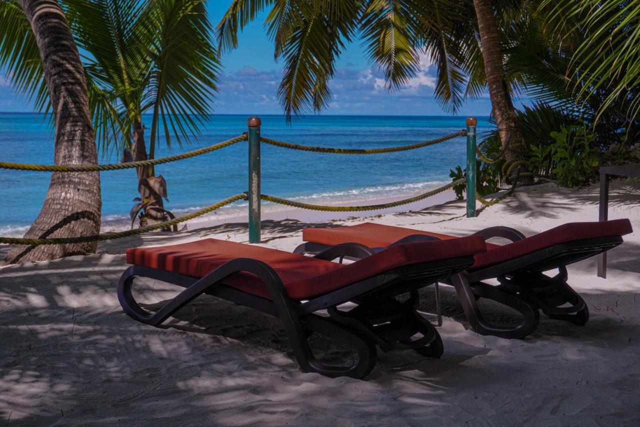 Anse Kerlan Beach Chalets מראה חיצוני תמונה
