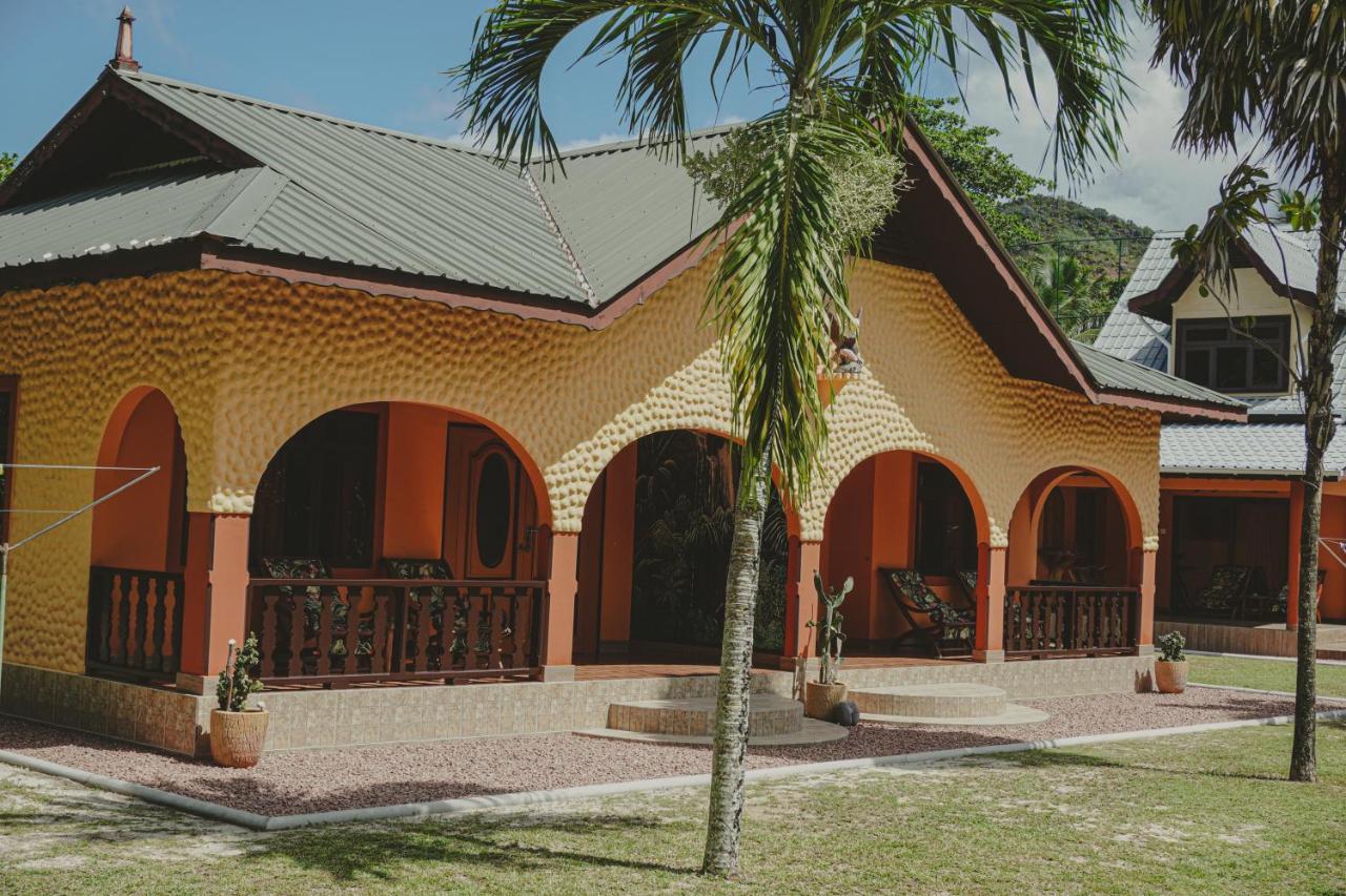 Anse Kerlan Beach Chalets מראה חיצוני תמונה