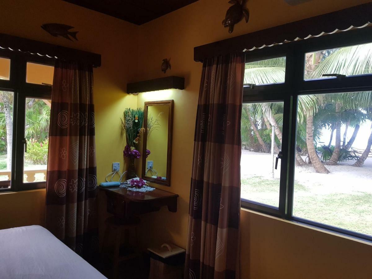 Anse Kerlan Beach Chalets מראה חיצוני תמונה